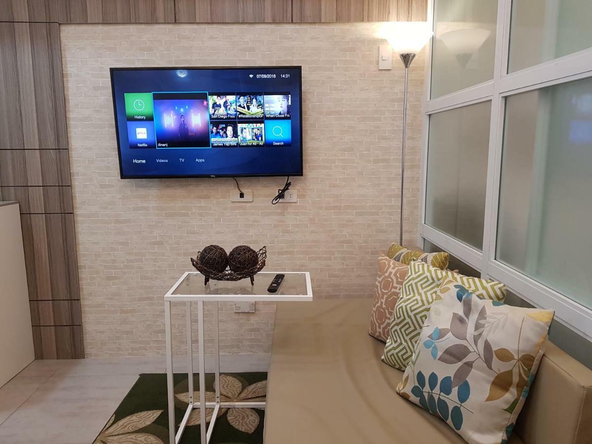 Cozy And Home Vacation Pad Tagaytay City Exterior photo